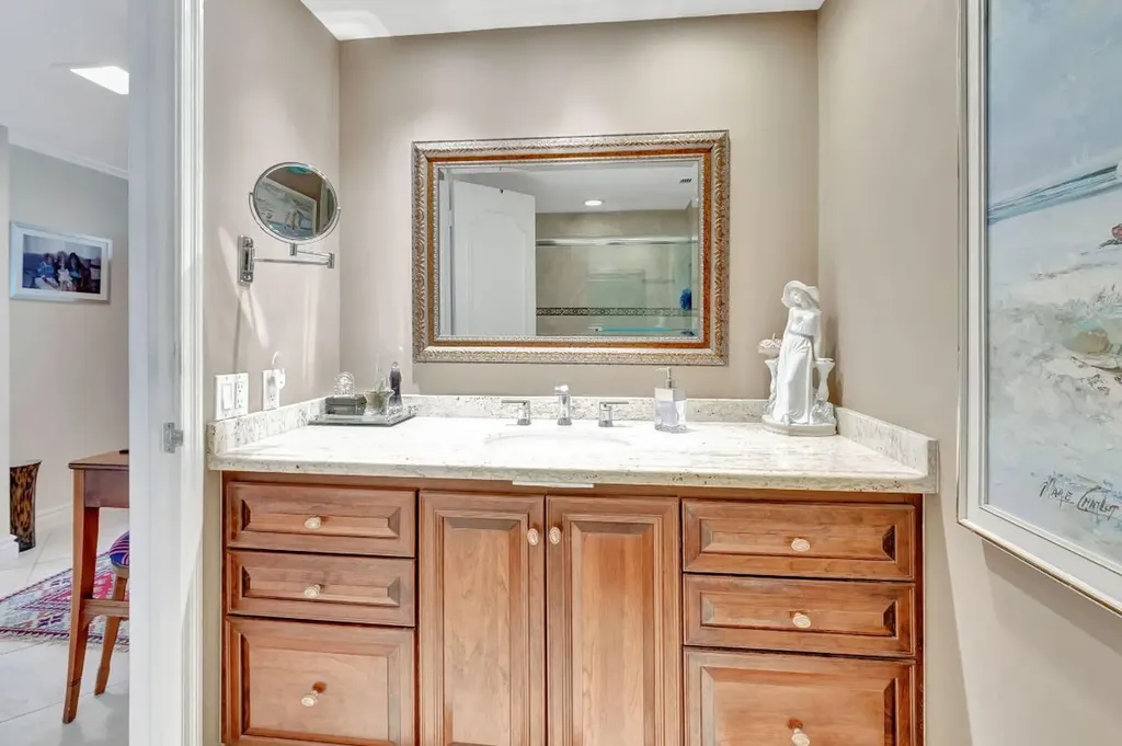 220 Macfarlane Drive Delray Beach FL 33483