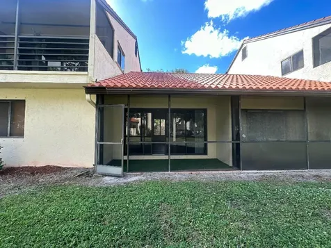 8 Via De Casas Sur Boynton Beach FL 33426