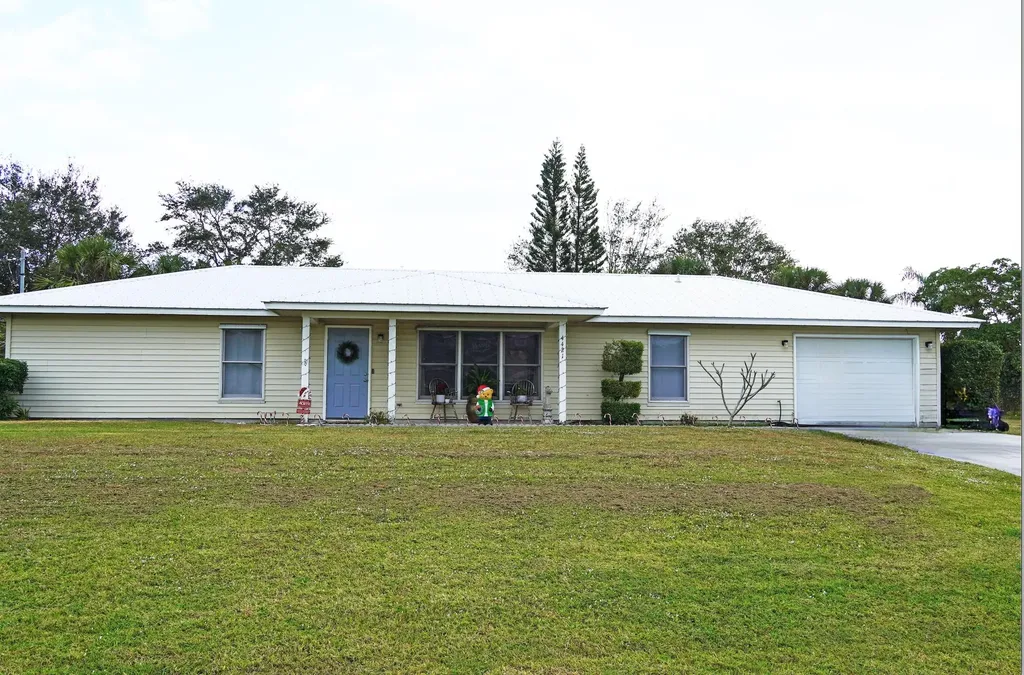 4421 SW Paley Road Port St Lucie FL 34953