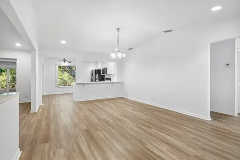 5424 Viburnum Circle Delray Beach FL 33484