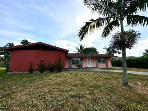 208 Tam O Shanter Drive Palm Springs FL 33461