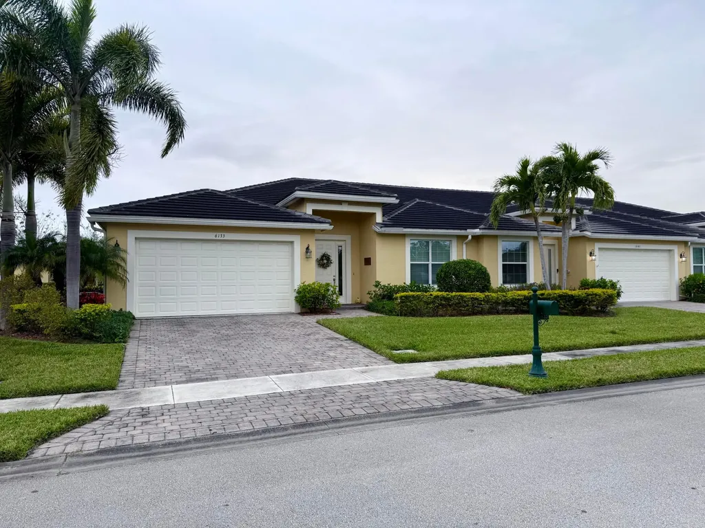 6133 NW Castlebay Lane Port St Lucie FL 34983