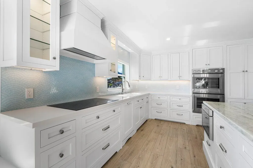 3020 NE 47th Street Lighthouse Point FL 33064