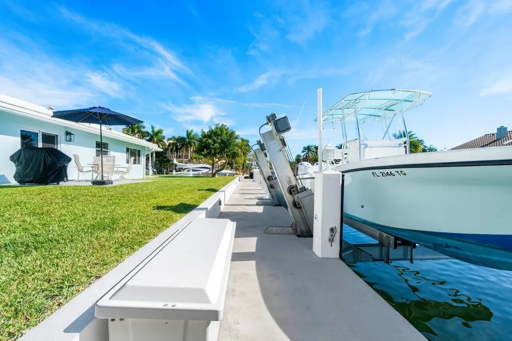 3020 NE 47th Street Lighthouse Point FL 33064