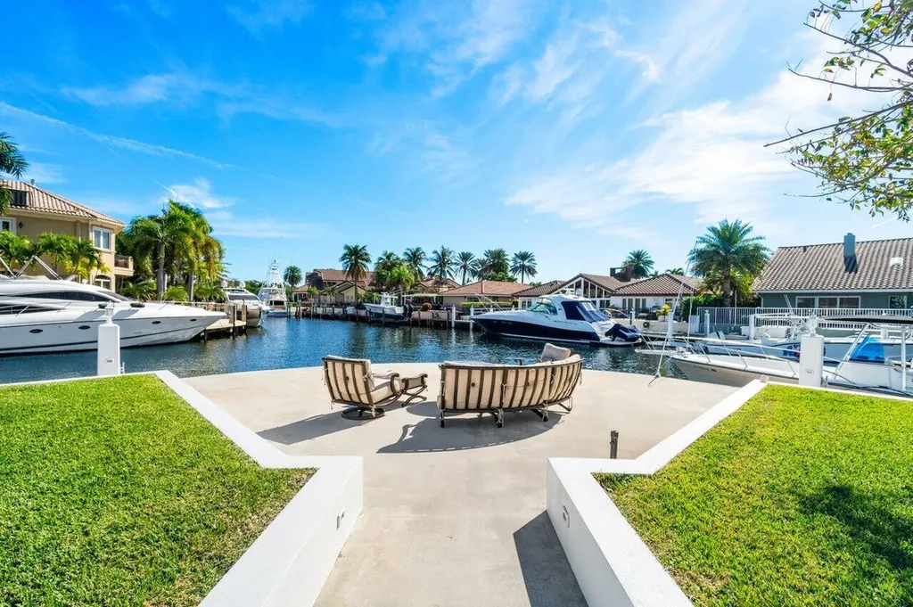 3020 NE 47th Street Lighthouse Point FL 33064
