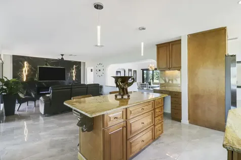 2765 SE Pine Valley Street Port St Lucie FL 34952