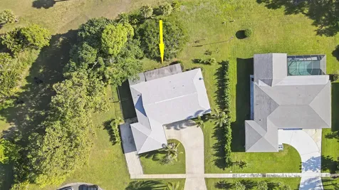 2765 SE Pine Valley Street Port St Lucie FL 34952