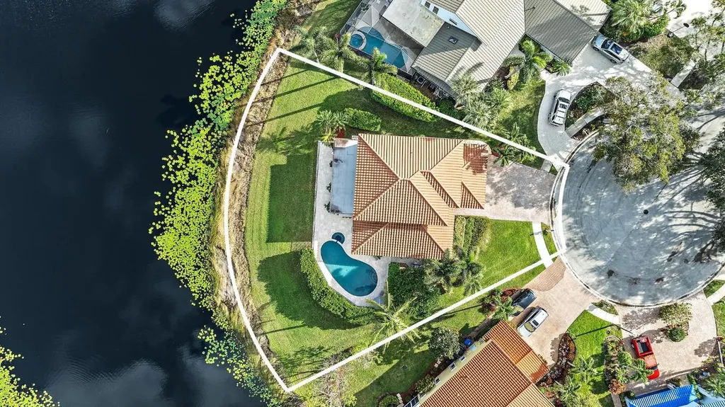 19136 Dawnwood Court Jupiter FL 33458