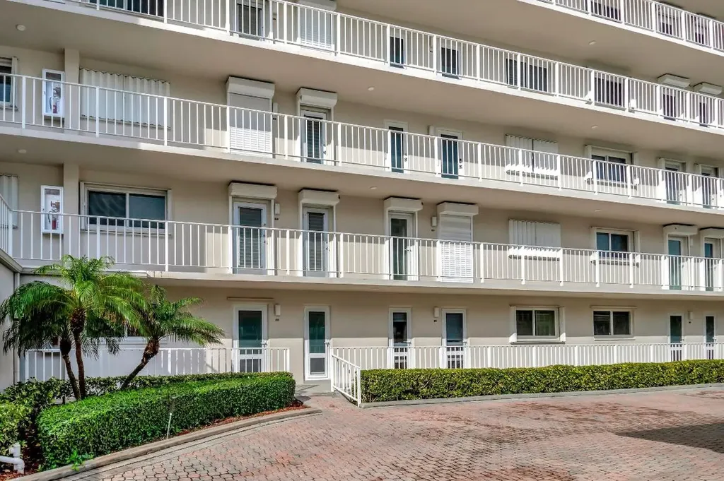 3100 S Ocean Boulevard Highland Beach FL 33487