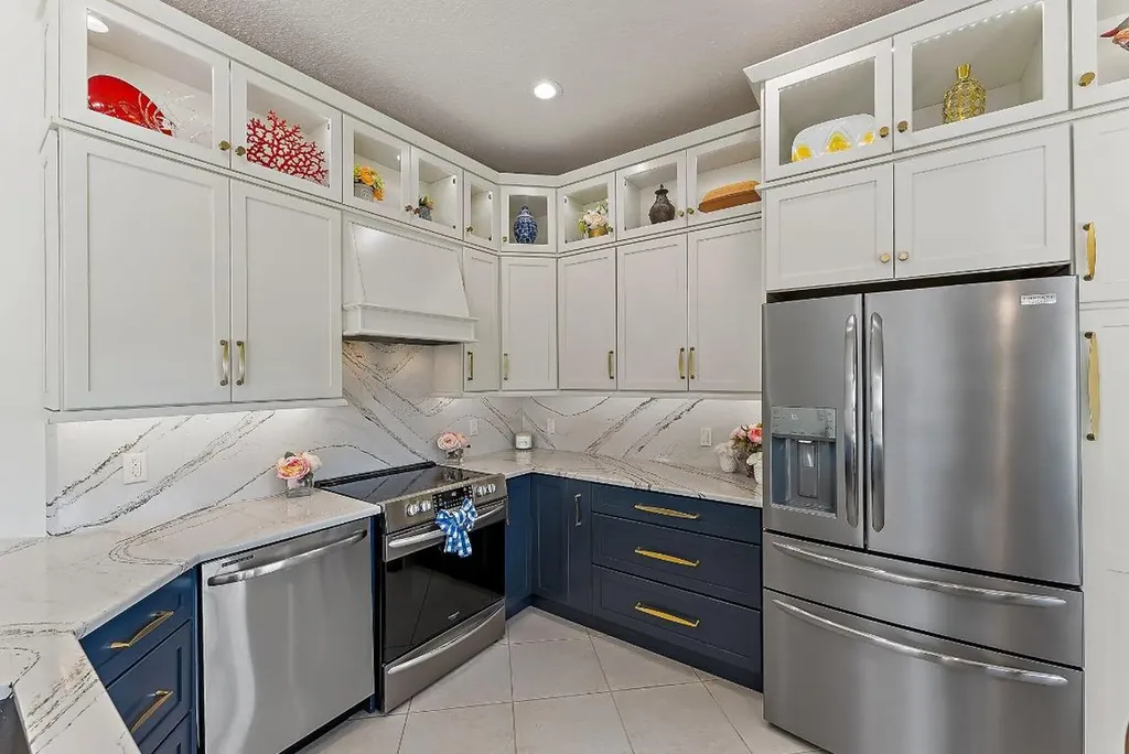 4990 SE Devenwood Way Stuart FL 34997