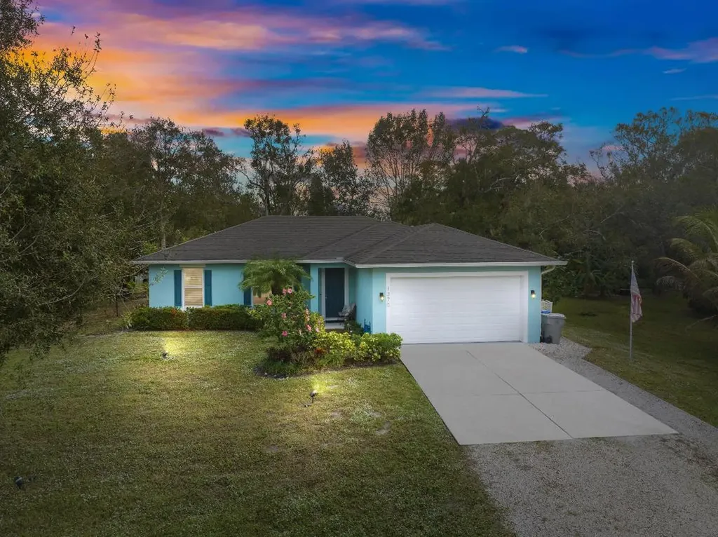 1370 32nd Avenue Vero Beach FL 32960