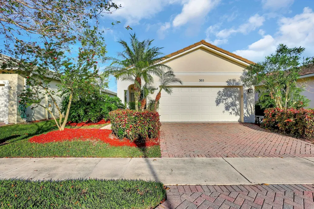 305 SW Tomoka Springs Drive Port St Lucie FL 34986