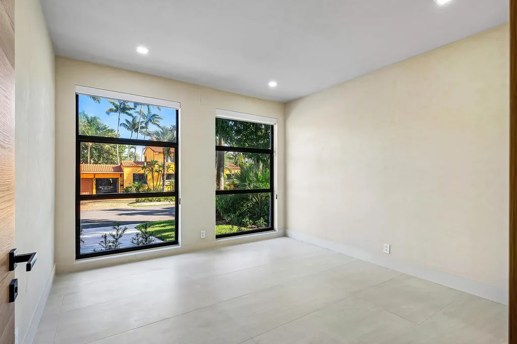 425 Coral Way Fort Lauderdale FL 33301