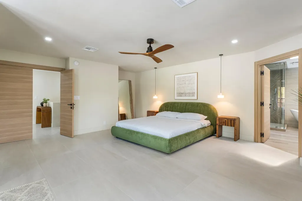 425 Coral Way Fort Lauderdale FL 33301