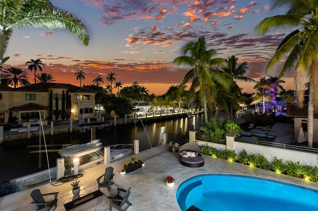 425 Coral Way Fort Lauderdale FL 33301