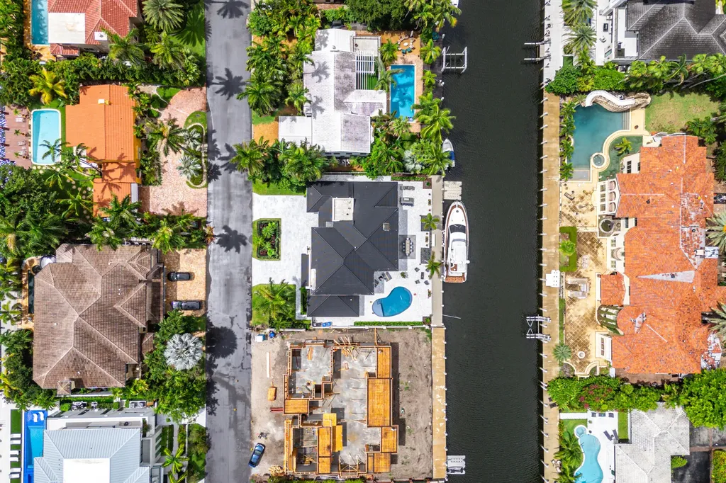 425 Coral Way Fort Lauderdale FL 33301