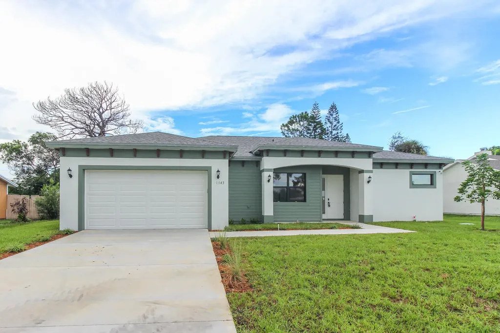 1143 SW Estaugh Avenue Port St Lucie FL 34953