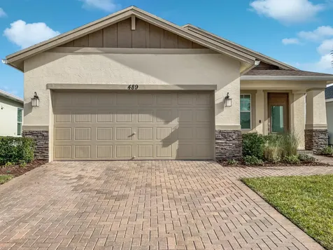 489 SE Twisted Bark Way Port St Lucie FL 34984