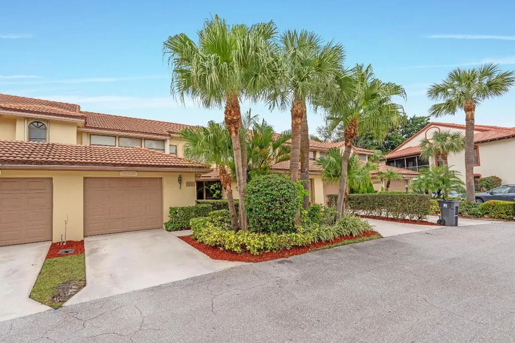 12252 Sag Harbor Court Wellington FL 33414
