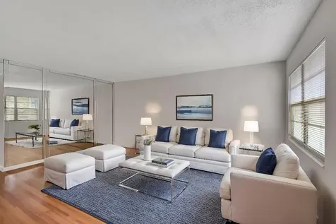 2074 Exeter E Boca Raton FL 33434