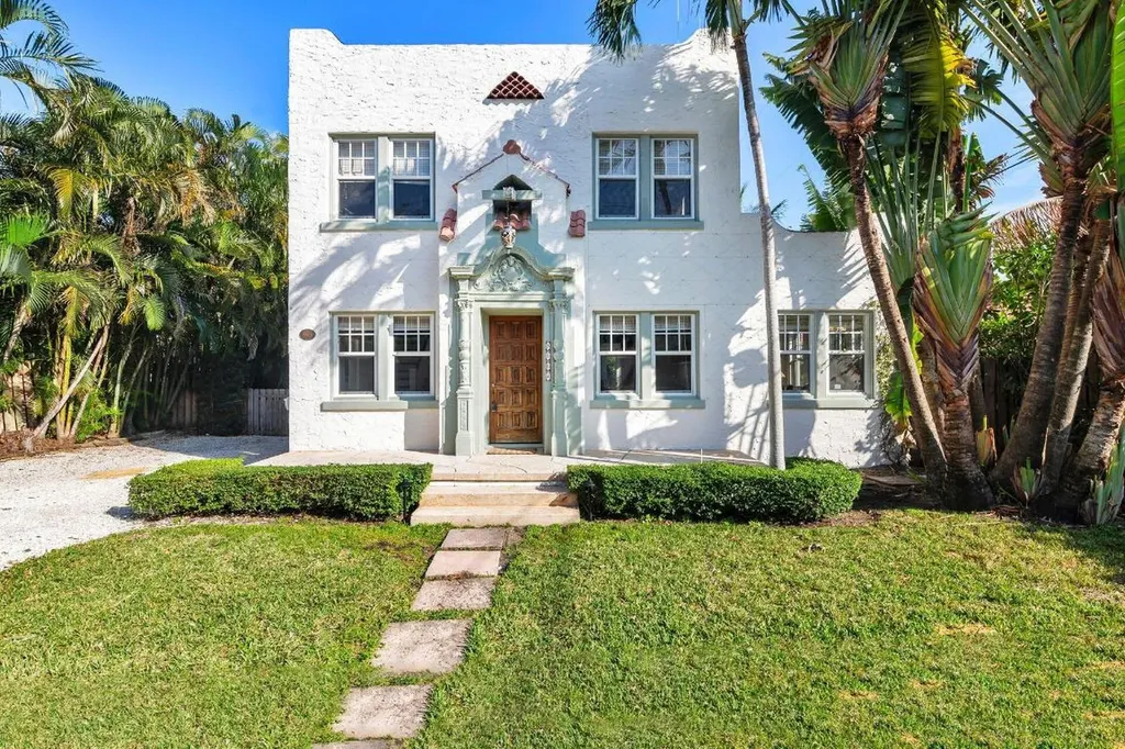 3504 S Olive Avenue West Palm Beach FL 33405