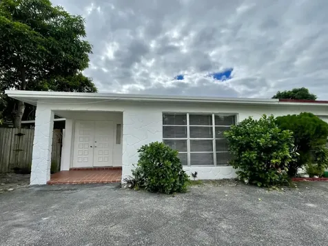 6140 SW 3rd Street Margate FL 33068