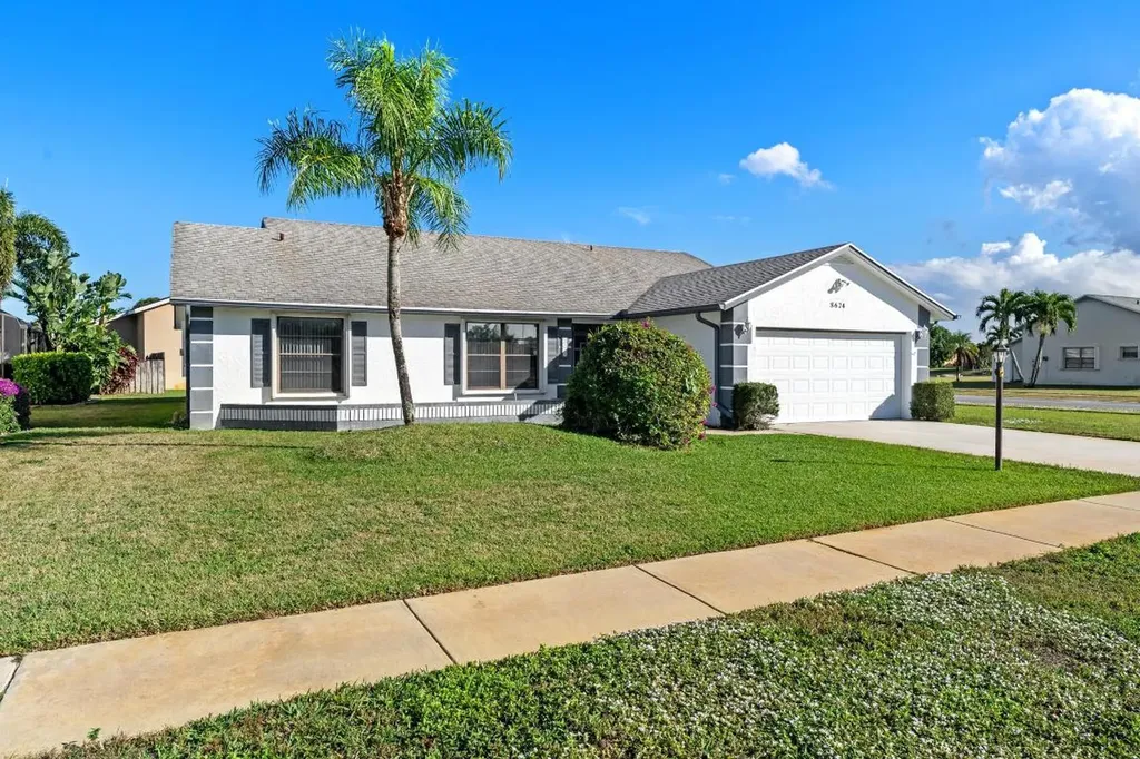 8674 White Egret Way Lake Worth FL 33467