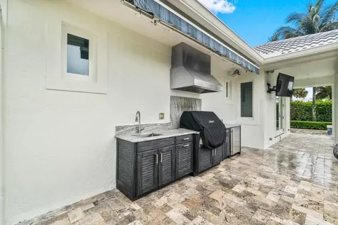 1904 SE Sailfish Point Boulevard Stuart FL 34996