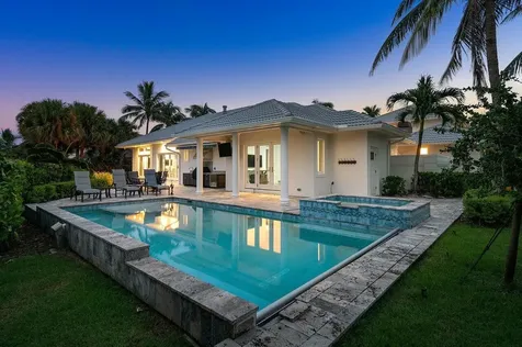 1904 SE Sailfish Point Boulevard Stuart FL 34996