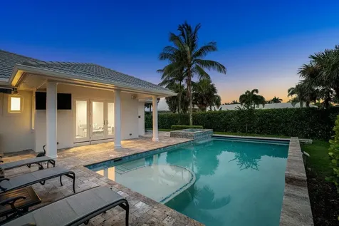 1904 SE Sailfish Point Boulevard Stuart FL 34996