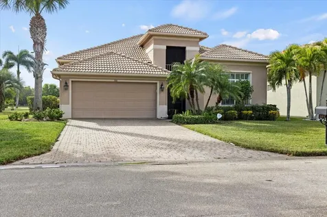 368 NW Stratford Lane Port St Lucie FL 34983