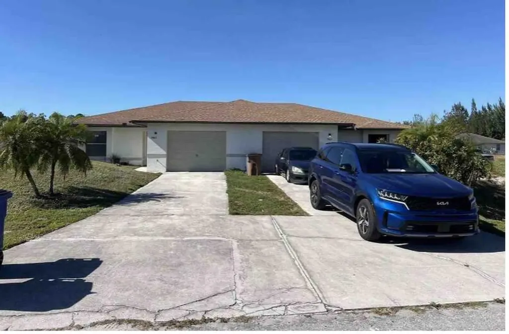 3963-3965 20th Street W Lehigh Acres FL 33971