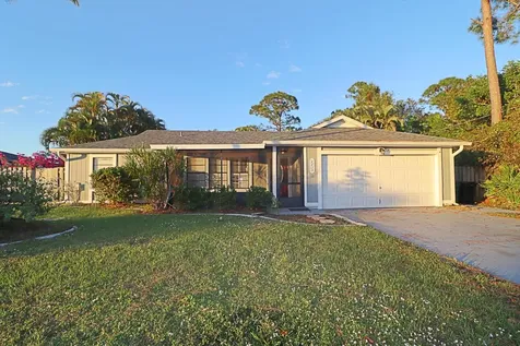 2233 SE Master Avenue Port St Lucie FL 34952