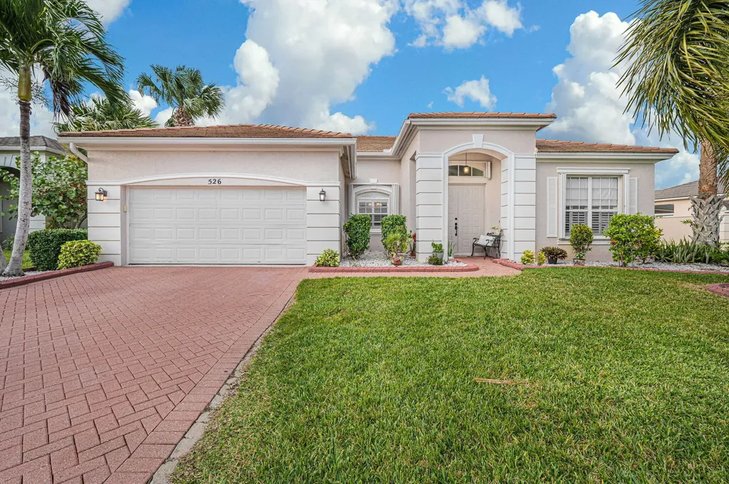 526 SW Lake Manatee Way Port St Lucie FL 34986