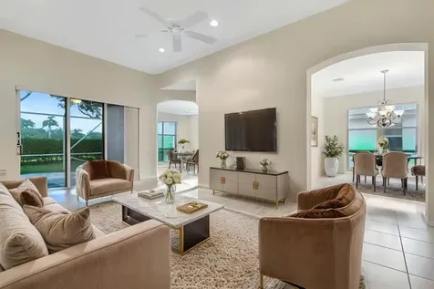 8245 Marsala Way Boynton Beach FL 33472