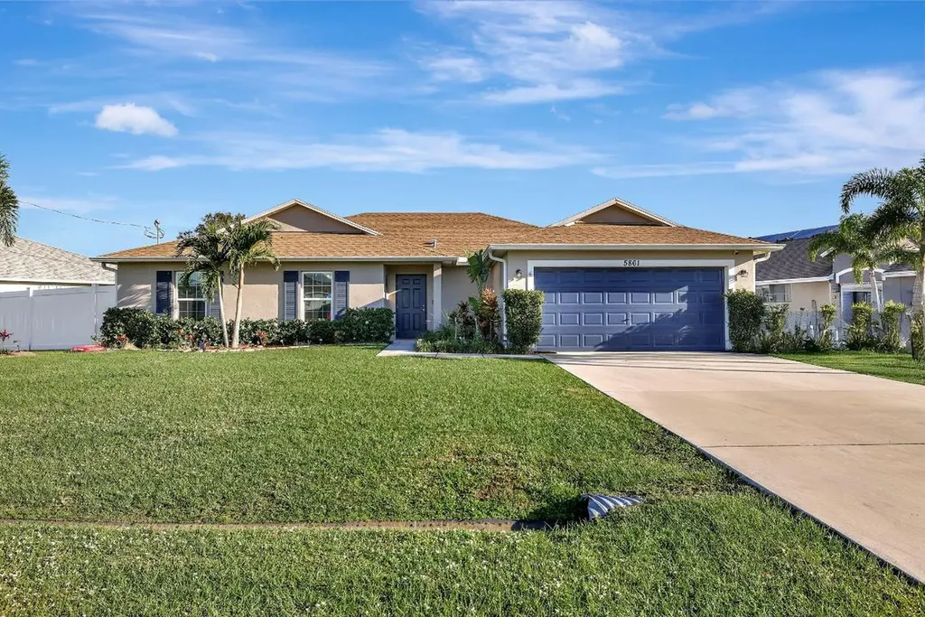 5861 NW Mesa Circle Port St Lucie FL 34986