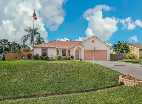 2074 SW Certosa Road Port St Lucie FL 34953