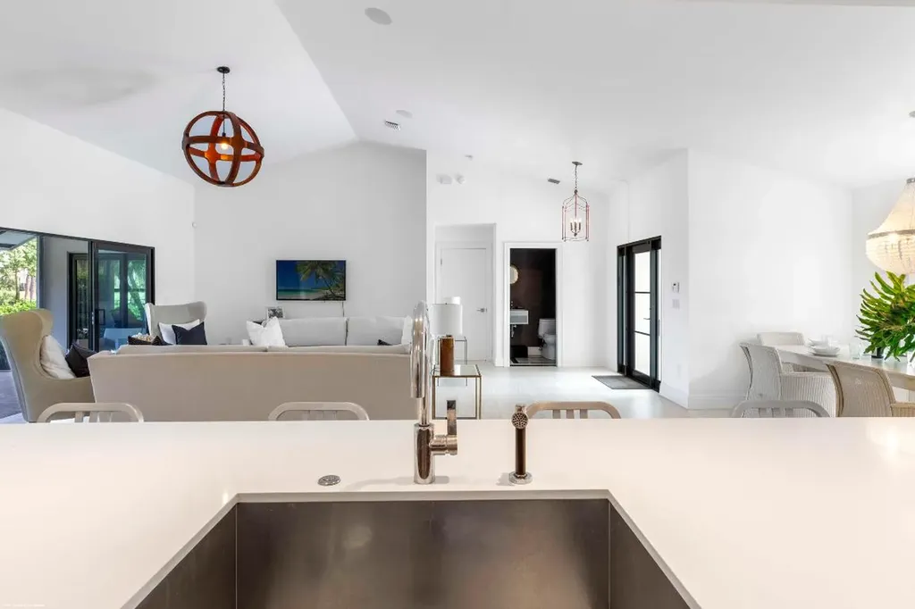 15455 De Havilland Court Wellington FL 33414