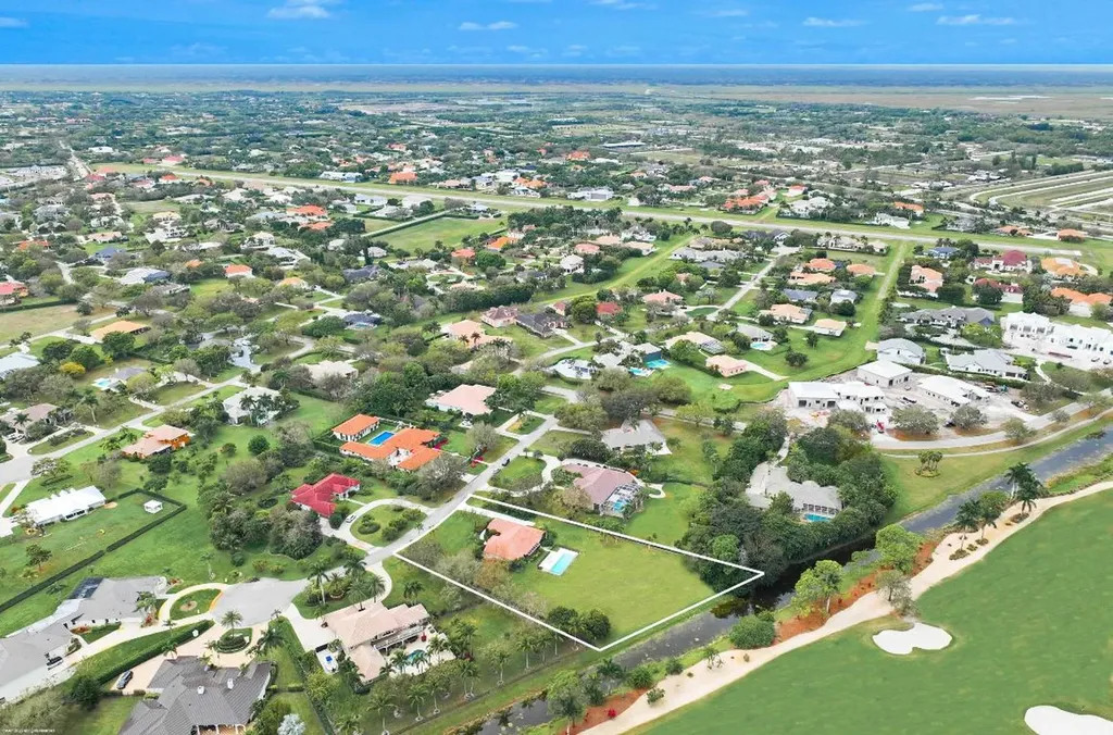 15455 De Havilland Court Wellington FL 33414