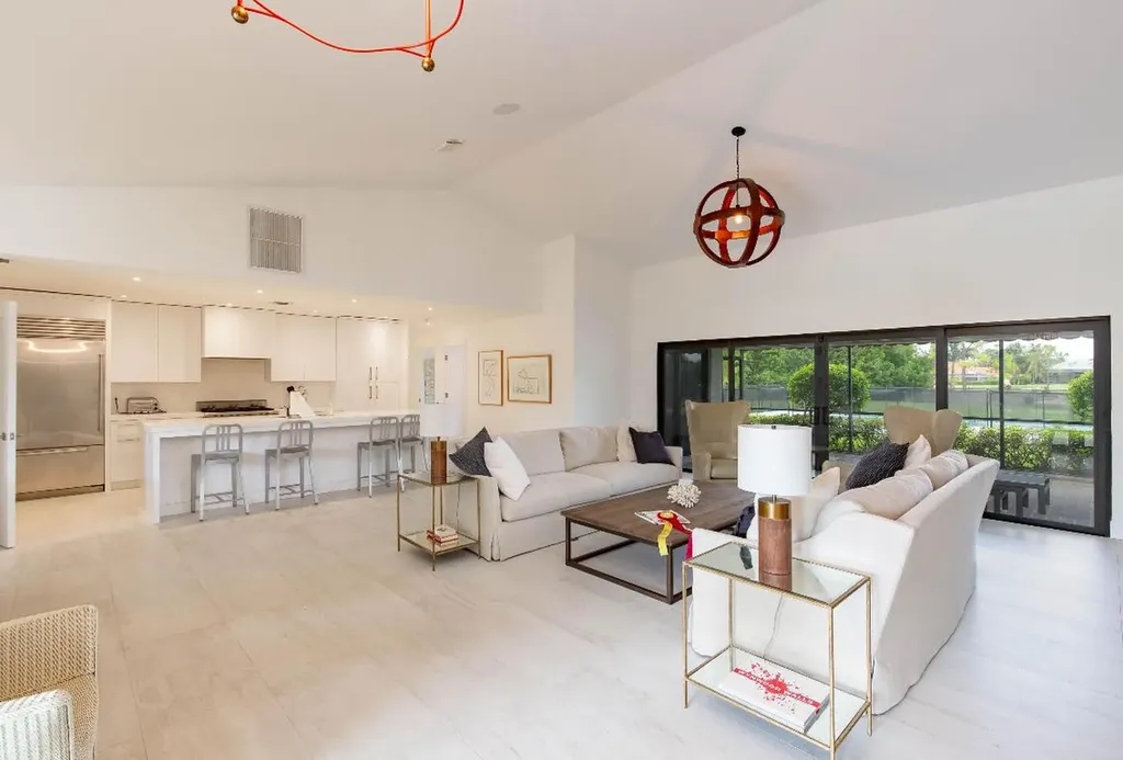 15455 De Havilland Court Wellington FL 33414