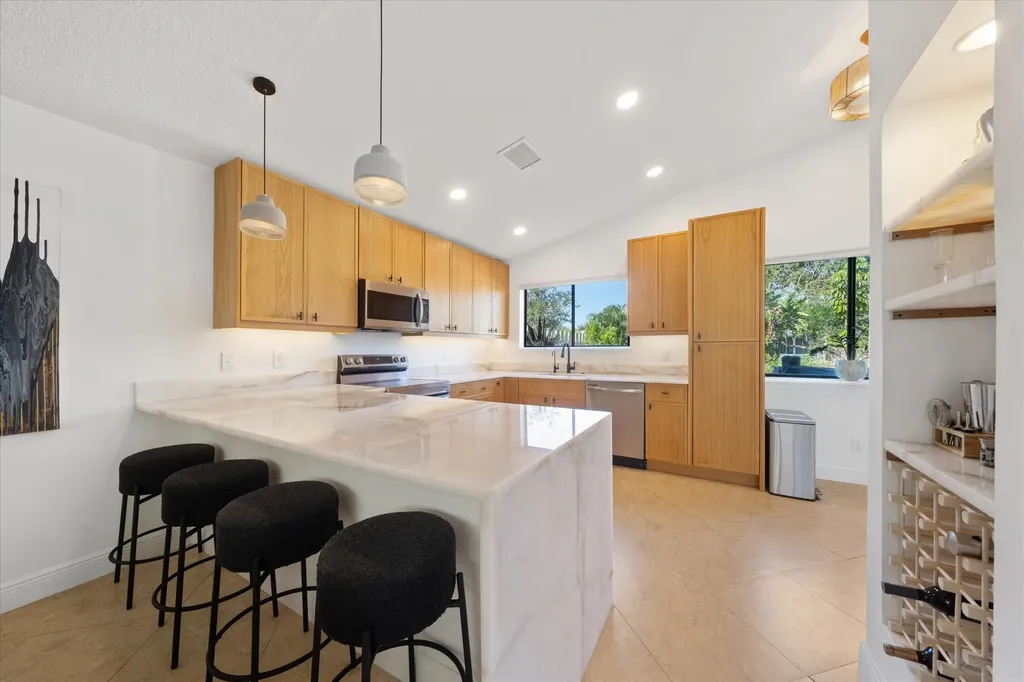 1218 NW 19th Terrace Delray Beach FL 33445