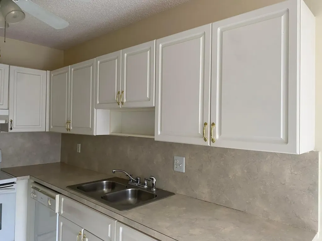 8665 Chevy Chase Drive Boca Raton FL 33433