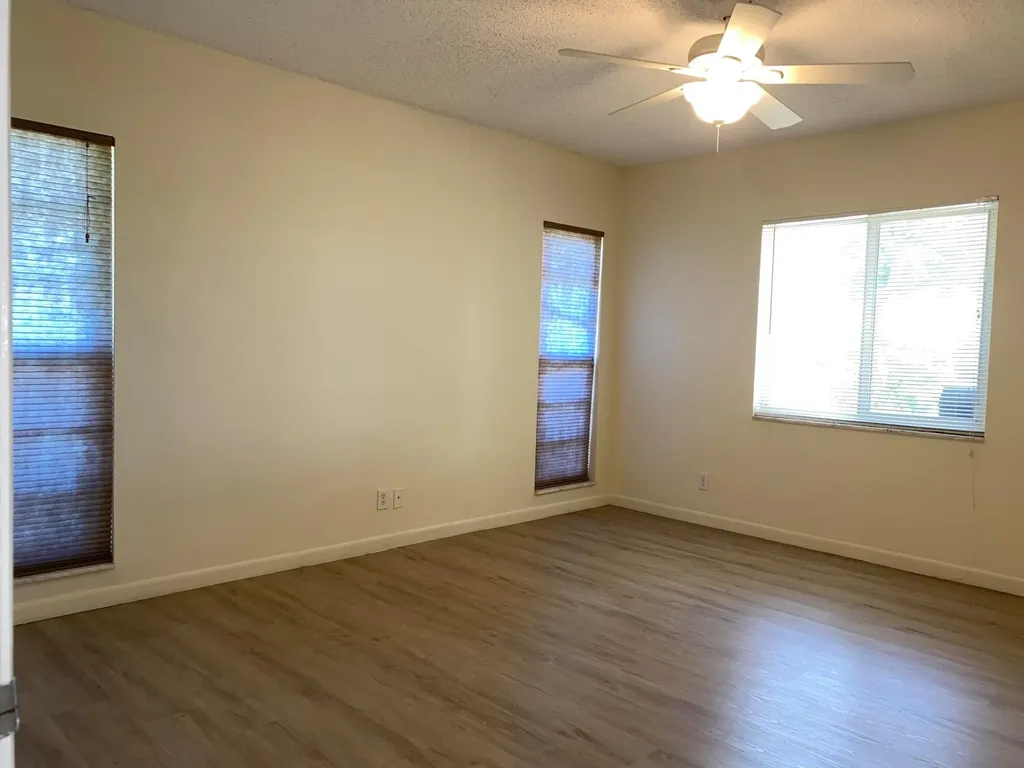8665 Chevy Chase Drive Boca Raton FL 33433