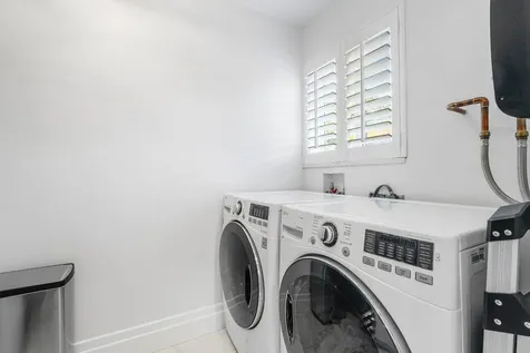 1311 Dewey Street Hollywood FL 33019