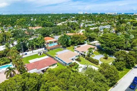 1311 Dewey Street Hollywood FL 33019