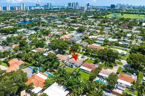 1311 Dewey Street Hollywood FL 33019