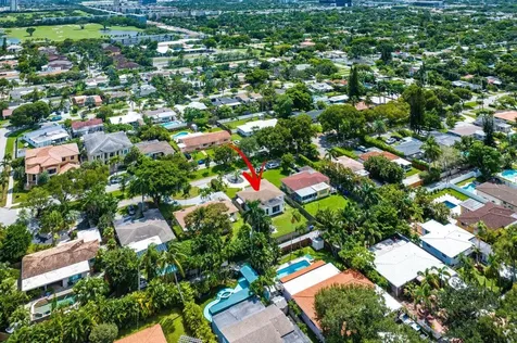 1311 Dewey Street Hollywood FL 33019