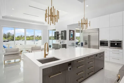 3937 Indian River Drive E Vero Beach FL 32963