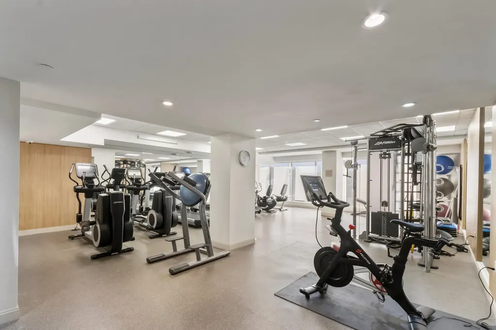 250 S Ocean 4e Boulevard Boca Raton FL 33432
