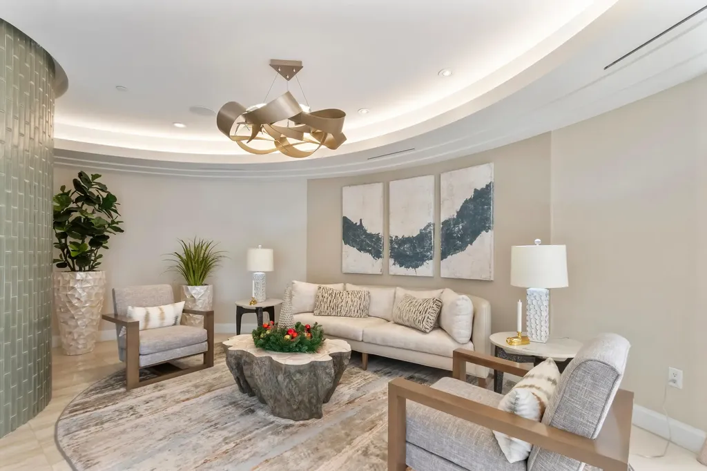 250 S Ocean 4e Boulevard Boca Raton FL 33432